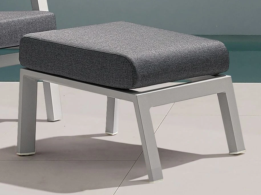 Pouf De Jardin Carré Aluminium Blanc Et Gris Keman L 60 Cm 2 Pouf De Jardin Carré Aluminium Blanc Et Gris Keman L 60 Cm – Image 2